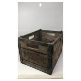 Vintage Twin Pines Dairy Detroit Milk Crate