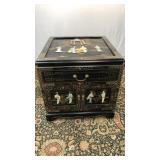 Gorgeous oriental style end table