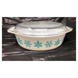 Pyrex Blue Snowflake 2 1/2 Qt Casserole w/ Lid