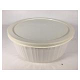 2.5qt Lidded Corning Ware Dish "French White"