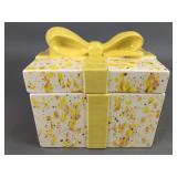 Porcelain Present Container.