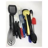 Mixed Kitchen Utensils