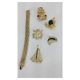 Assorted costume jewelry