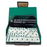 Philip Morris 28 Piece Domino Set in Case