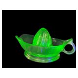 VTG Green Uranium Glass Citrus Juicer Reamer