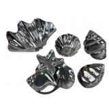 Lorena Moran Casual Art Cast Aluminum Shell Servin