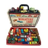Mattel Miniature Cars Carrying Case with Die-Cast