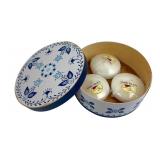 Waccents Floating Candle Set in Floral Wood Box