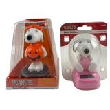 Pair Peanuts Snoopy Solar Bobblers