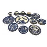 Royal Venton Blue Willow 46pc Dinnerware
