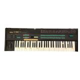 Yamaha DX7 Synthesizer Dennis Thompson