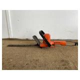 Black & Decker Electric Hedge Trimmer 16"