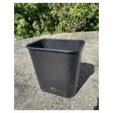 Plastic Small Wastebasket