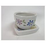 Ceramic Floral Motif Soap Holder
