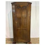 Hall Robe