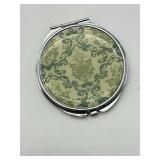 Compact Mirror with Pattern