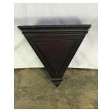 Wall-Mounted Triangle Shelf-9579