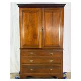 Antique Linen Press