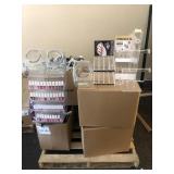 Pallet of Retail Displays & hangers