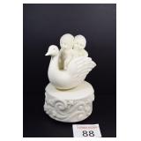Department 56 Snowbabies Musical Swan