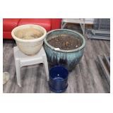 (3) Planters & (2) Stands