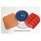 Assorted Bakeware