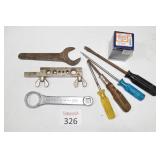 Screwdrivers, Speciality Wrenches, & Tubing Thread