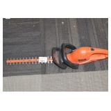 Black & Decker 18" Hedge Trimmer