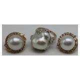 JEWELRY. Gold and Pearl Jewelry Grouping.