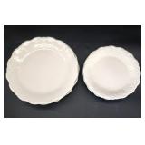8 pcs. Pioneer Woman dinnerware