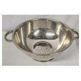 Stainless steel colander