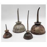 Lot vintage oil cans