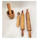 Vimtage kitchen woodenware