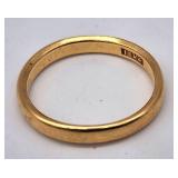 18k gold wedding band
