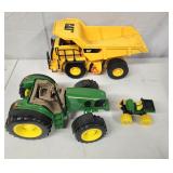 Plastic dump truck & tractor