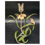 Tolewade metal flower candleholder