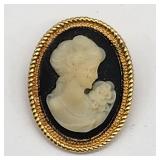 Cameo brooch