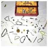 Vintage jewelrt box w contents