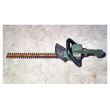 Black & Decker 22' hedge trimmer
