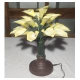 Unique metal toleware lamp w led lighting