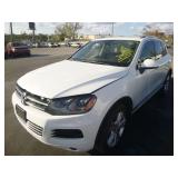 2012 VOLKSWAGON TOUAREG COLD A/C