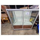 display case