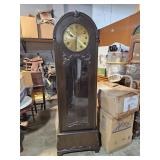 old grandfather clock - no weights