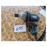 1/2" black & decker drill - works