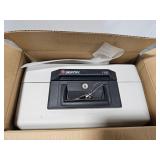 NEW Safe with key