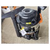 Rigid Shop Vac - hose inside