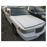 1997 LINCOLN TOWNCAR