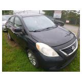 2013 NISSAN VERSA