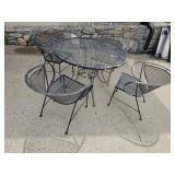 outdoor table and chairs