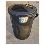 32 gallon trash can